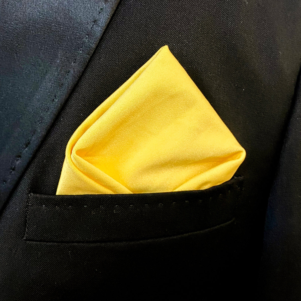 Canary Slinky Pocket Square