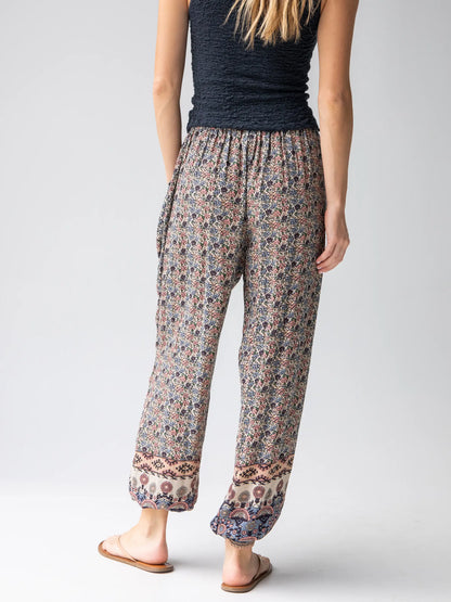 Allison Pants - Border Print