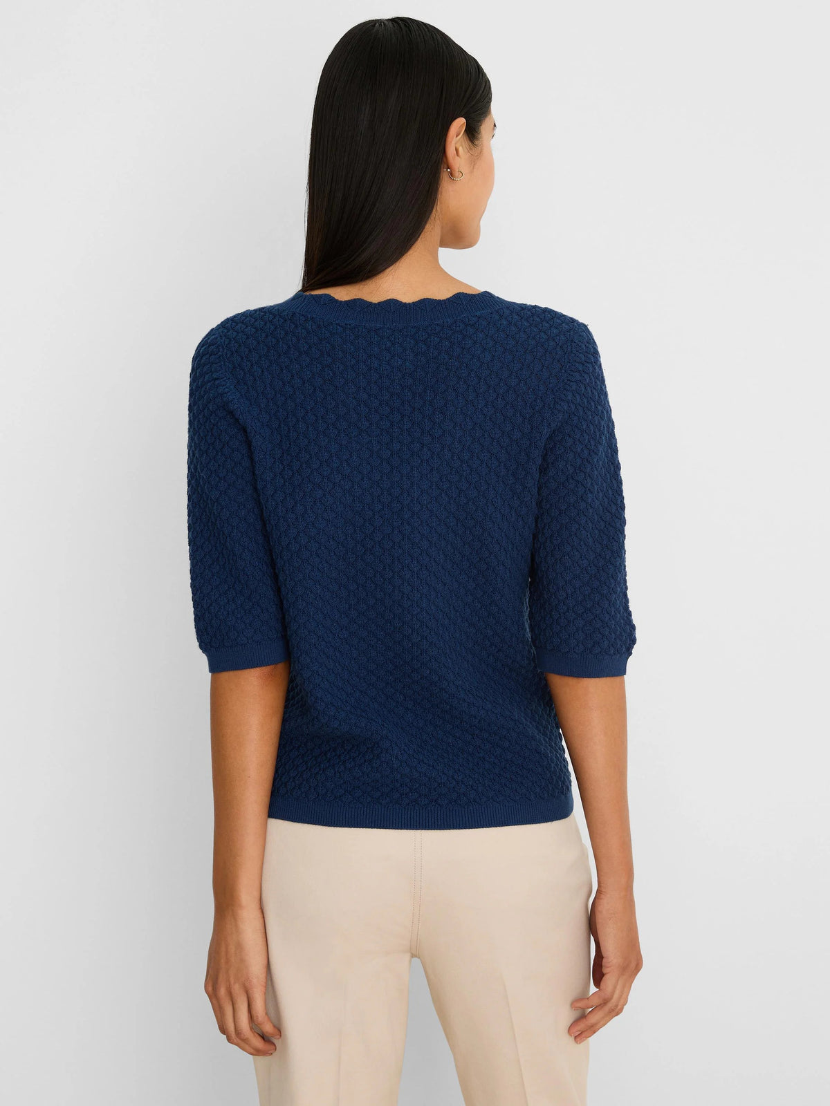 Scallop Texture Sweater Tee