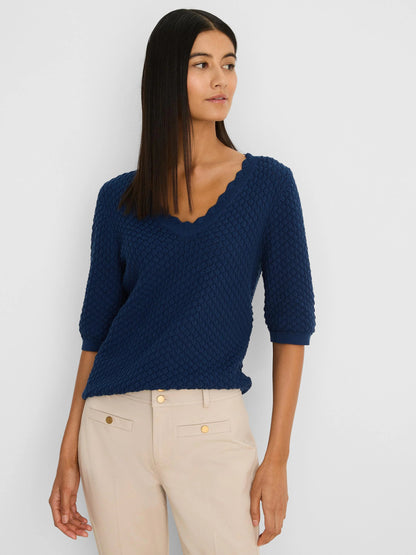 Scallop Texture Sweater Tee