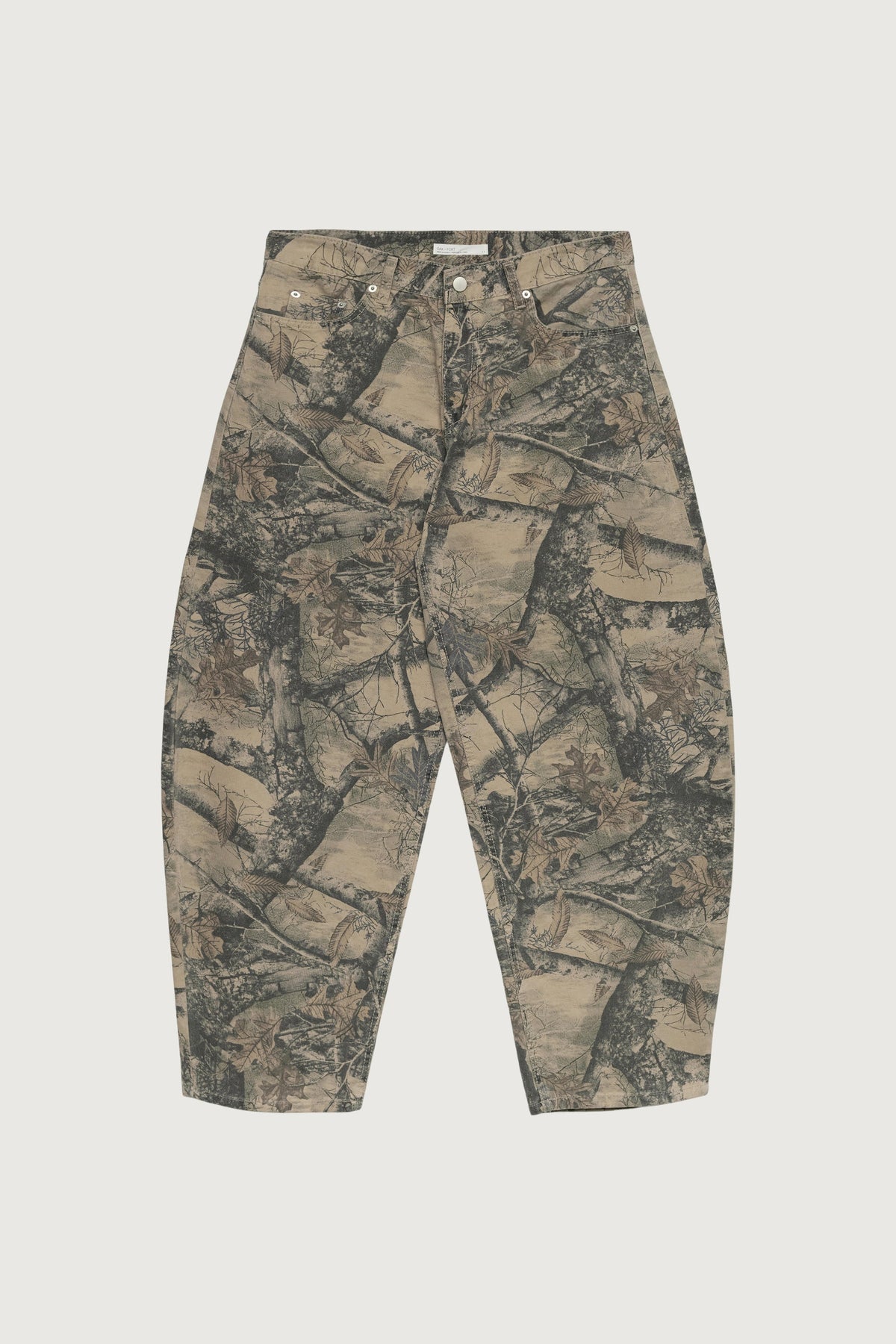 CAMO PRINT BARREL LEG PANT