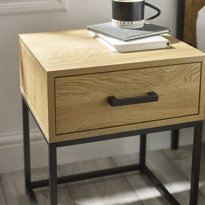 #Colour:Oak