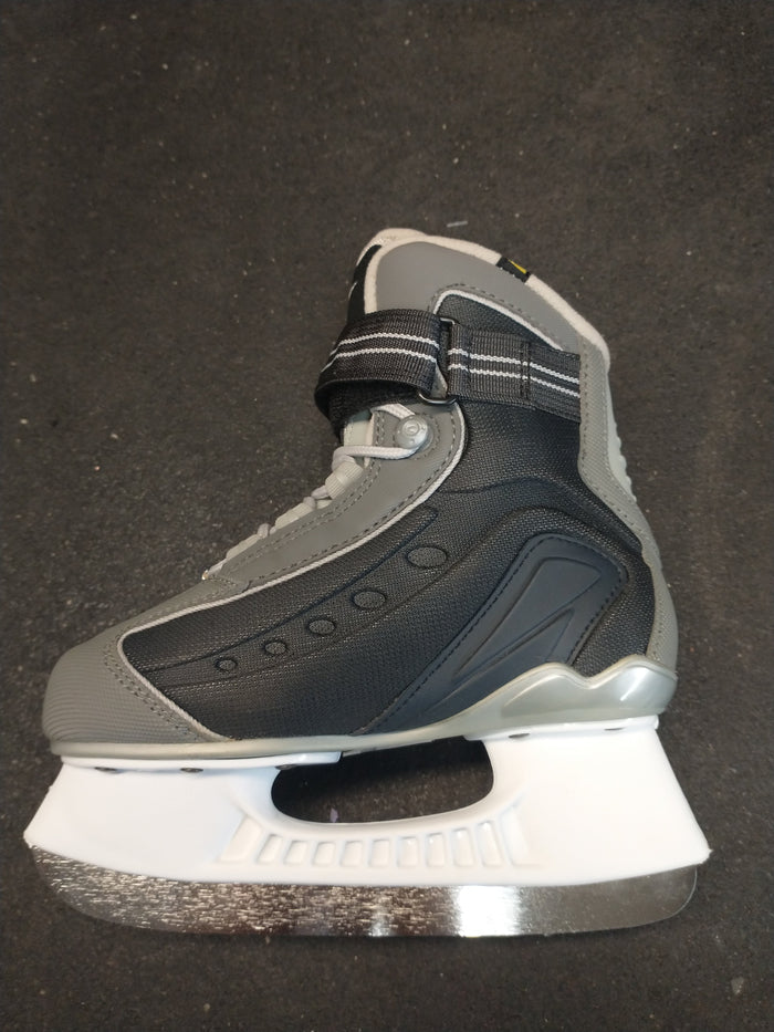 Nike Ice Skates Size Youth 1