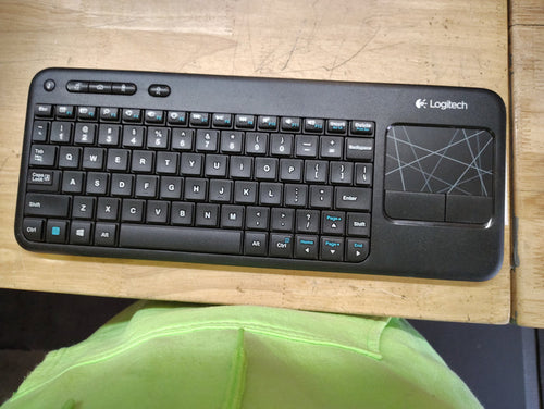 Logitech k400r keyboard