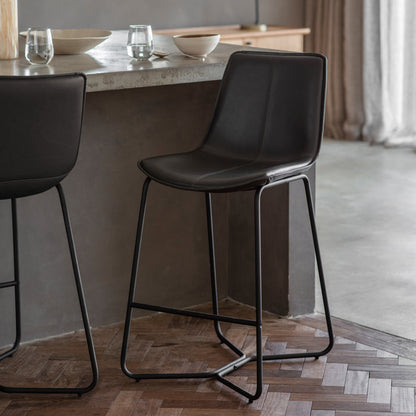 #Colour:Black Faux Leather