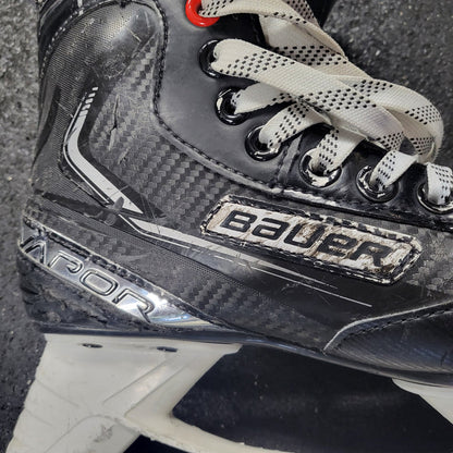 Used Bauer Vapor X3.5 Hockey Skates Size 2.5