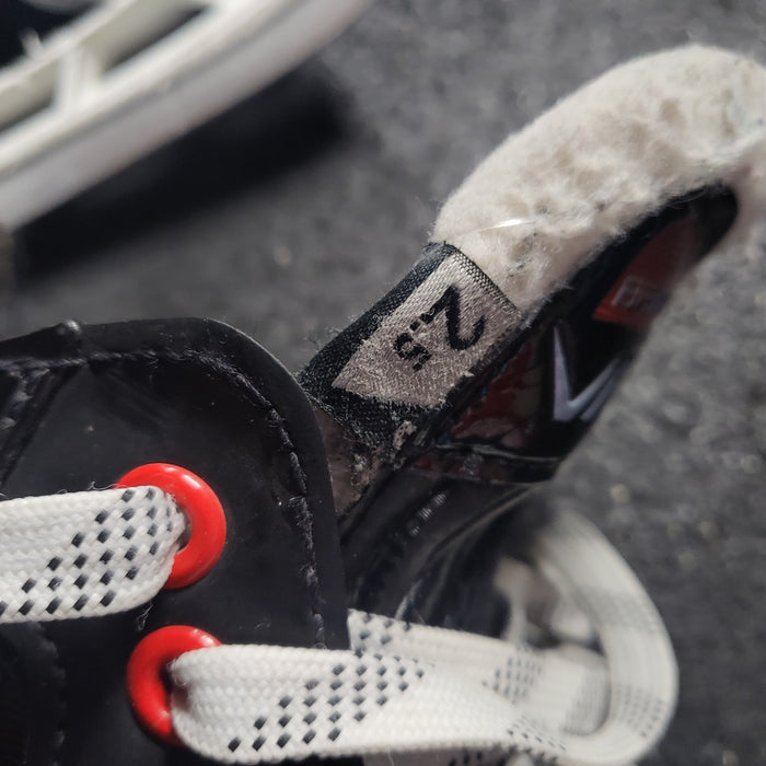 Used Bauer Vapor X3.5 Hockey Skates Size 2.5