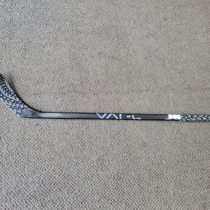 Used Bauer Vapor XX Hockey Stick Right Handed