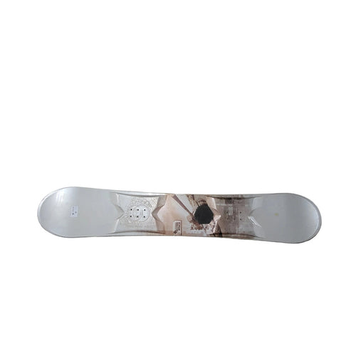 Used Recon Riser Snowboard W/O Bindings