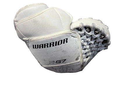 Used Warrior R/G7 Right Handed Goalie Glove Junior Size